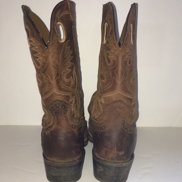 MEN’S ARIAT BOOTS - Picture 3 of 8